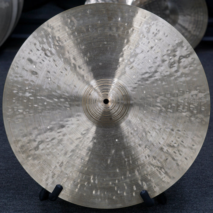 Paiste 20" Signature Traditionals Medium Light Ride Cymbal - Free Shipping