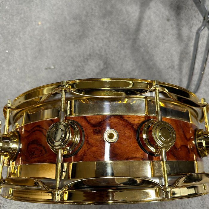 DW Collector's Exotic Series Edge Snare Drum - Private Reserve Waterfall Bubinga 24k Gold Hardware- 14" x 5"