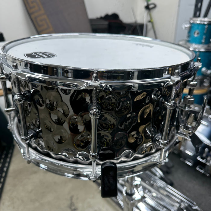 Mapex Armory Daisy Cutter Hammered Snare Drum - 14" x 6.5"