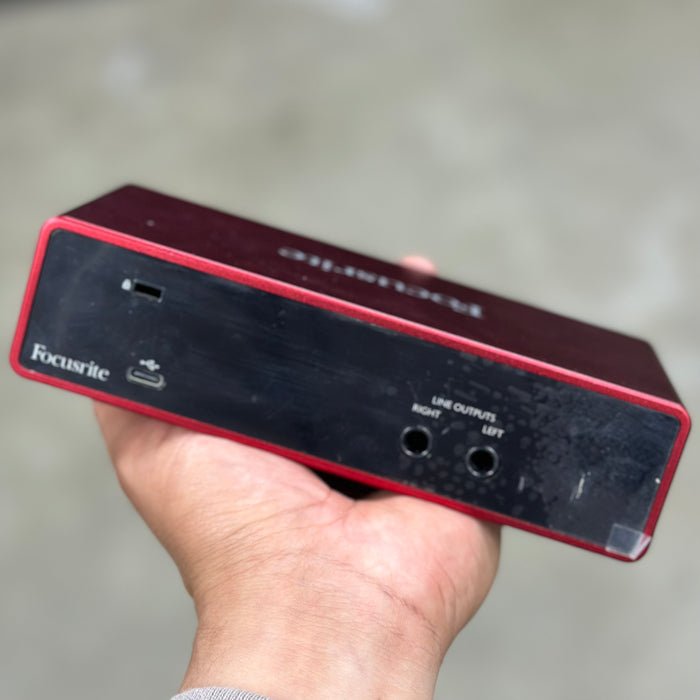 Focusrite Scarlett 2i2 (3rd Gen) USB Interface - Free Shipping