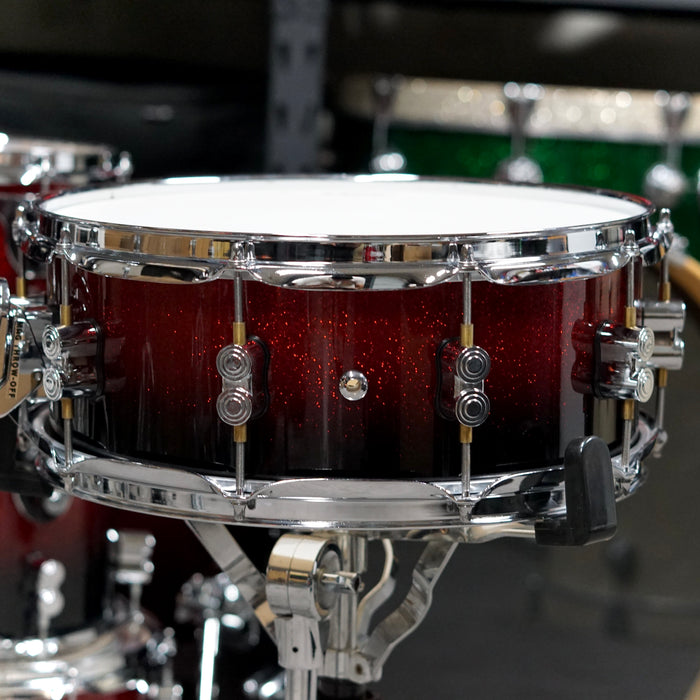 PDP Concept Maple Snare Drum - Red to Black Fade - 14" x 5.5"