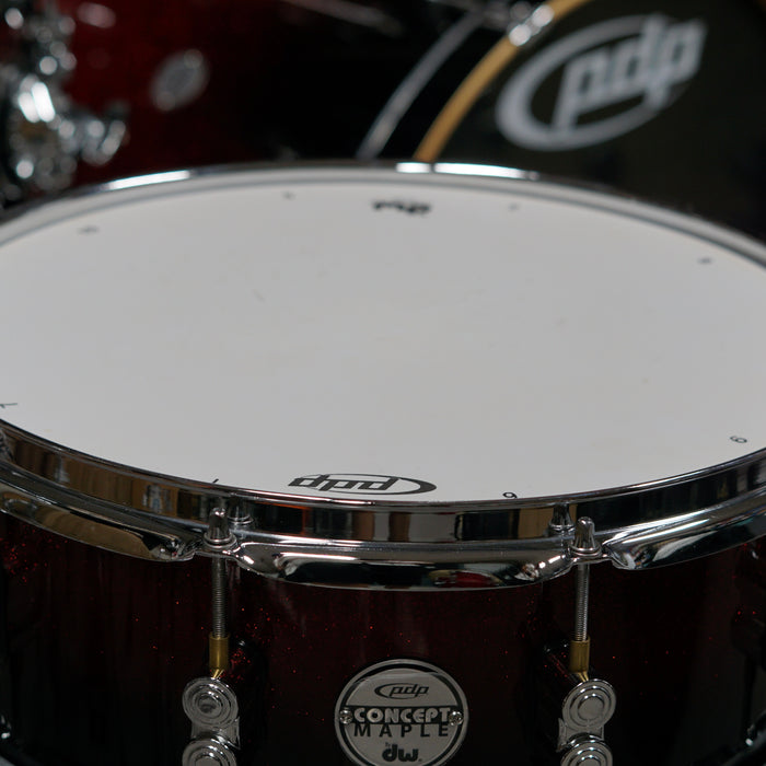 PDP Concept Maple Snare Drum - Red to Black Fade - 14" x 5.5"