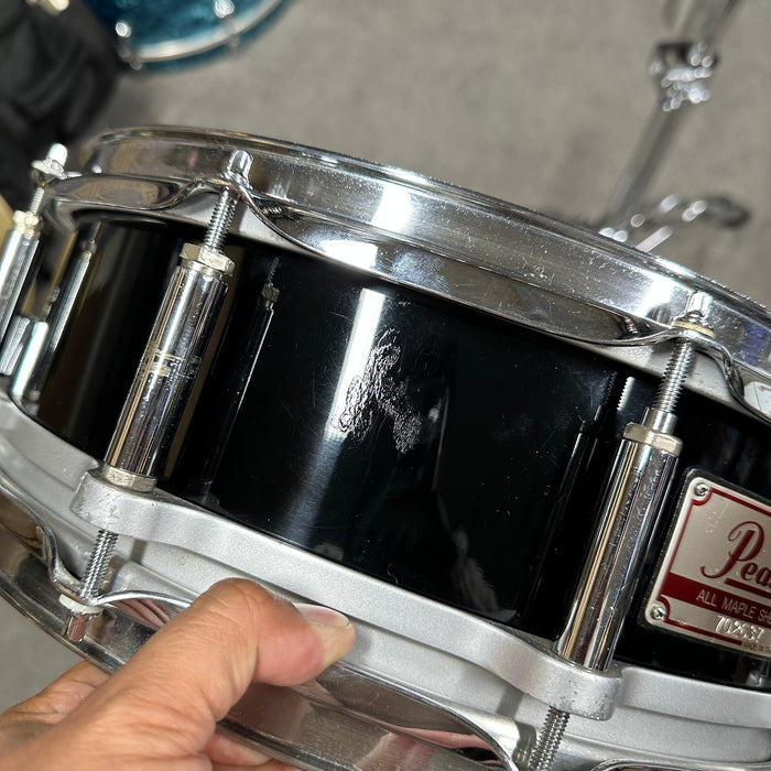 Pearl Free Floating Maple Snare Drum - Black Lacquer - 14" x 5"