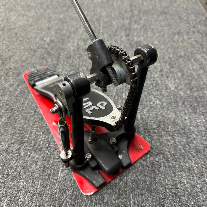 DW 5000 Single Bass Drum Pedal - Single Chain